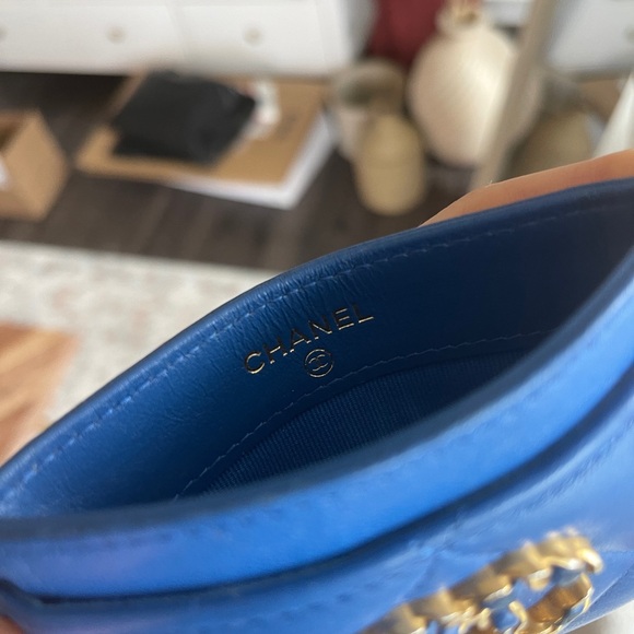 Chanel 19 wallet card holder blue - Picture 5 of 8